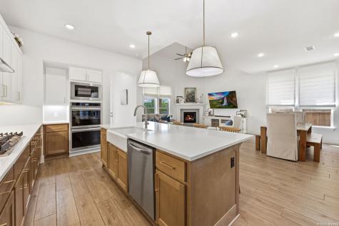 1583 Seekat Drive New Braunfels TX 78132