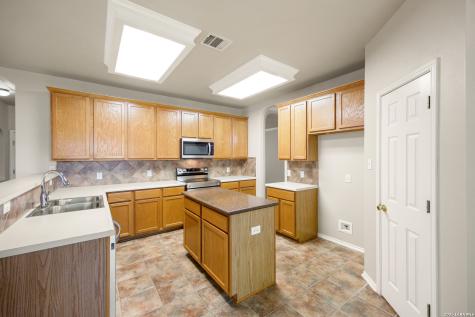 17230 Darien Wing San Antonio TX 78247
