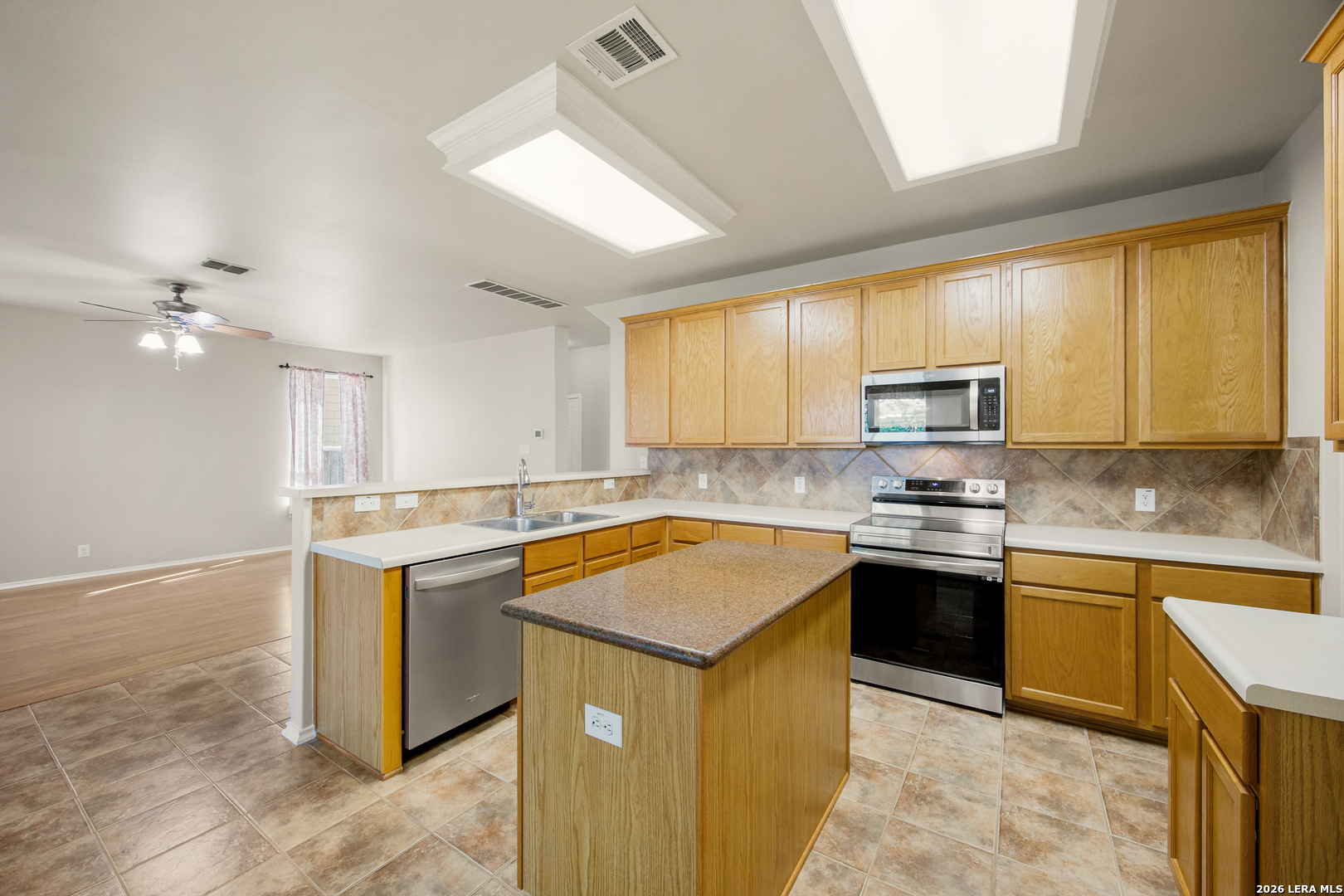 17230 Darien Wing San Antonio TX 78247