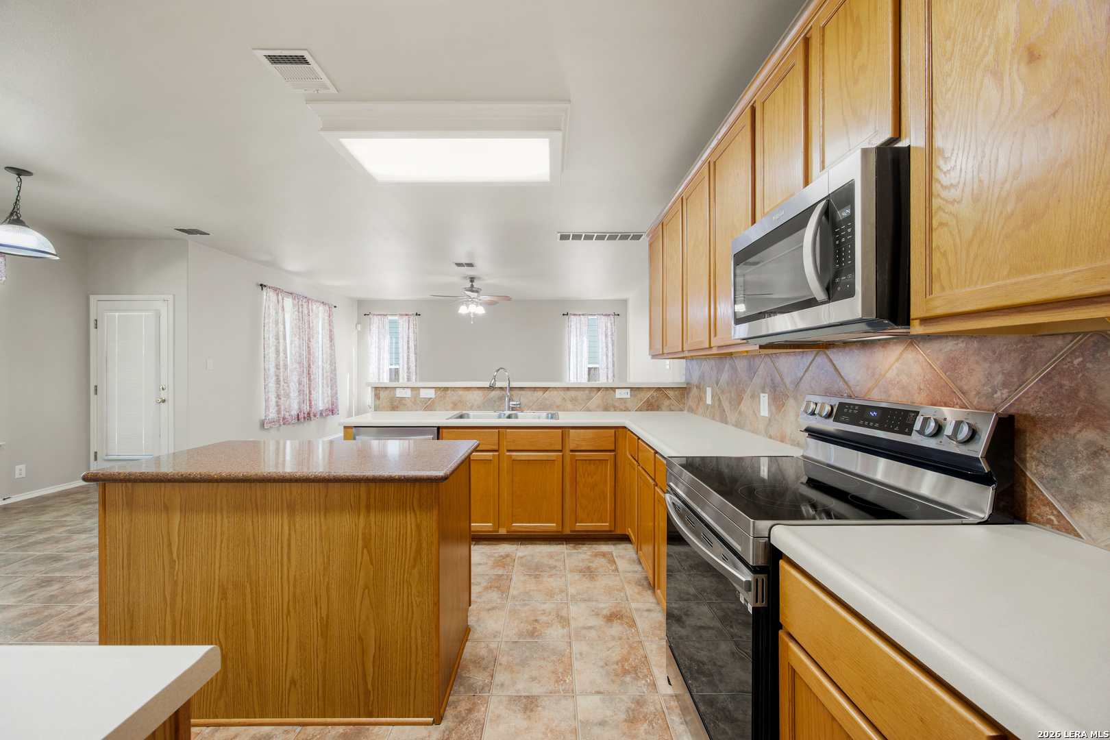 17230 Darien Wing San Antonio TX 78247