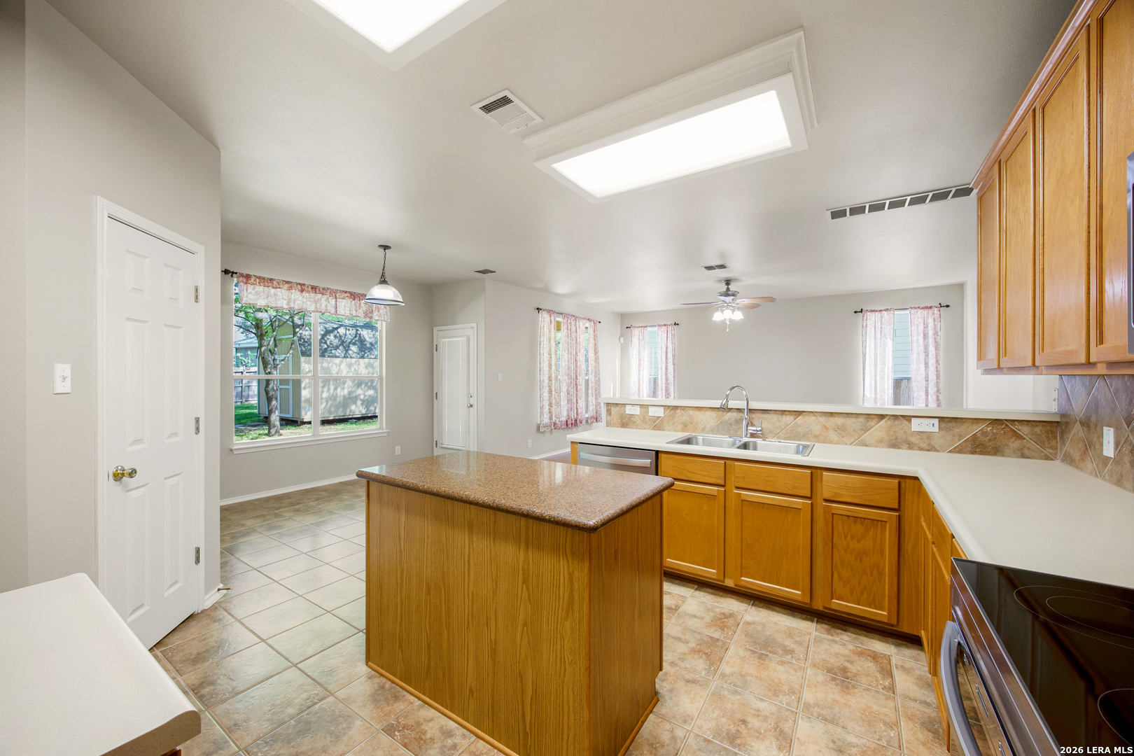 17230 Darien Wing San Antonio TX 78247