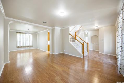 17230 Darien Wing San Antonio TX 78247