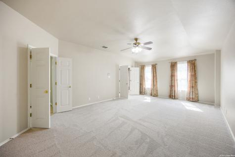 17230 Darien Wing San Antonio TX 78247