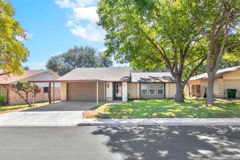 4022 Briar Hollow Street San Antonio TX 78247