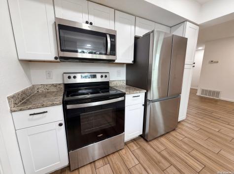3702 Autumn Lane San Antonio TX 78219