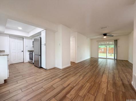 3702 Autumn Lane San Antonio TX 78219