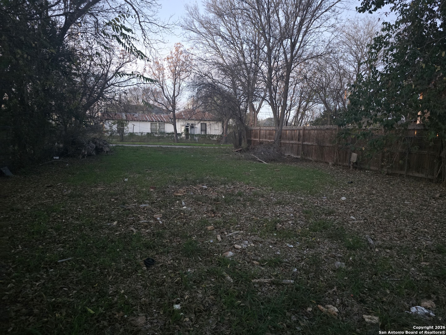 1327 Burleson San Antonio TX 78202
