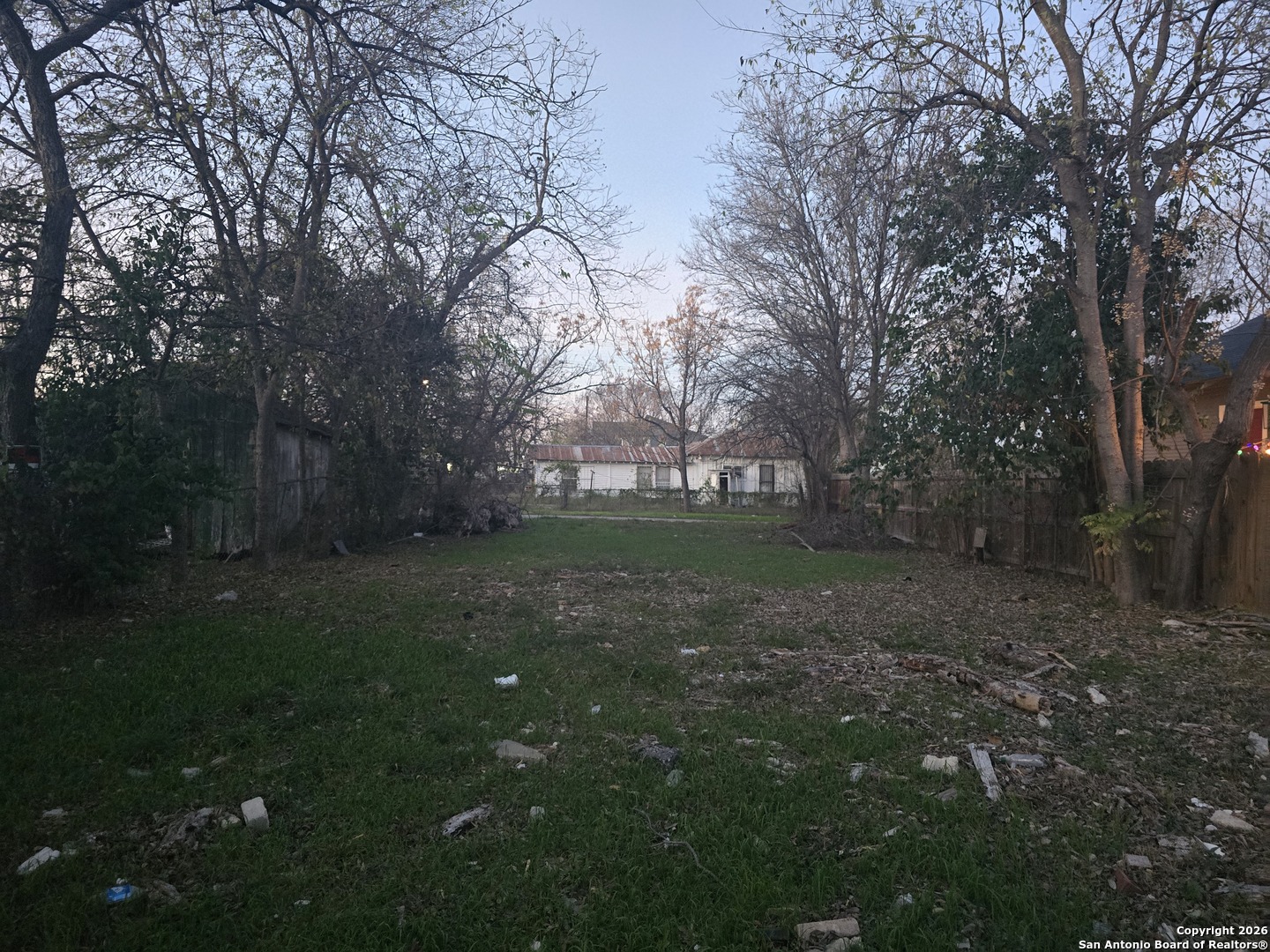 1327 Burleson San Antonio TX 78202