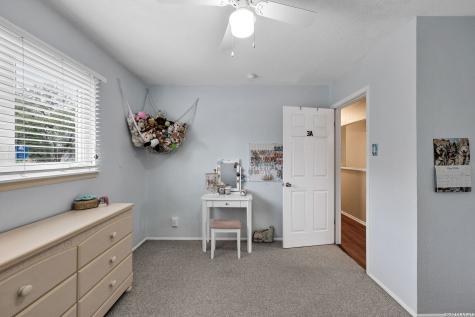 4903 La Posada Street San Antonio TX 78233