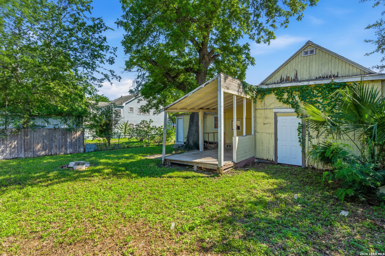 221 Leigh Street San Antonio TX 78210