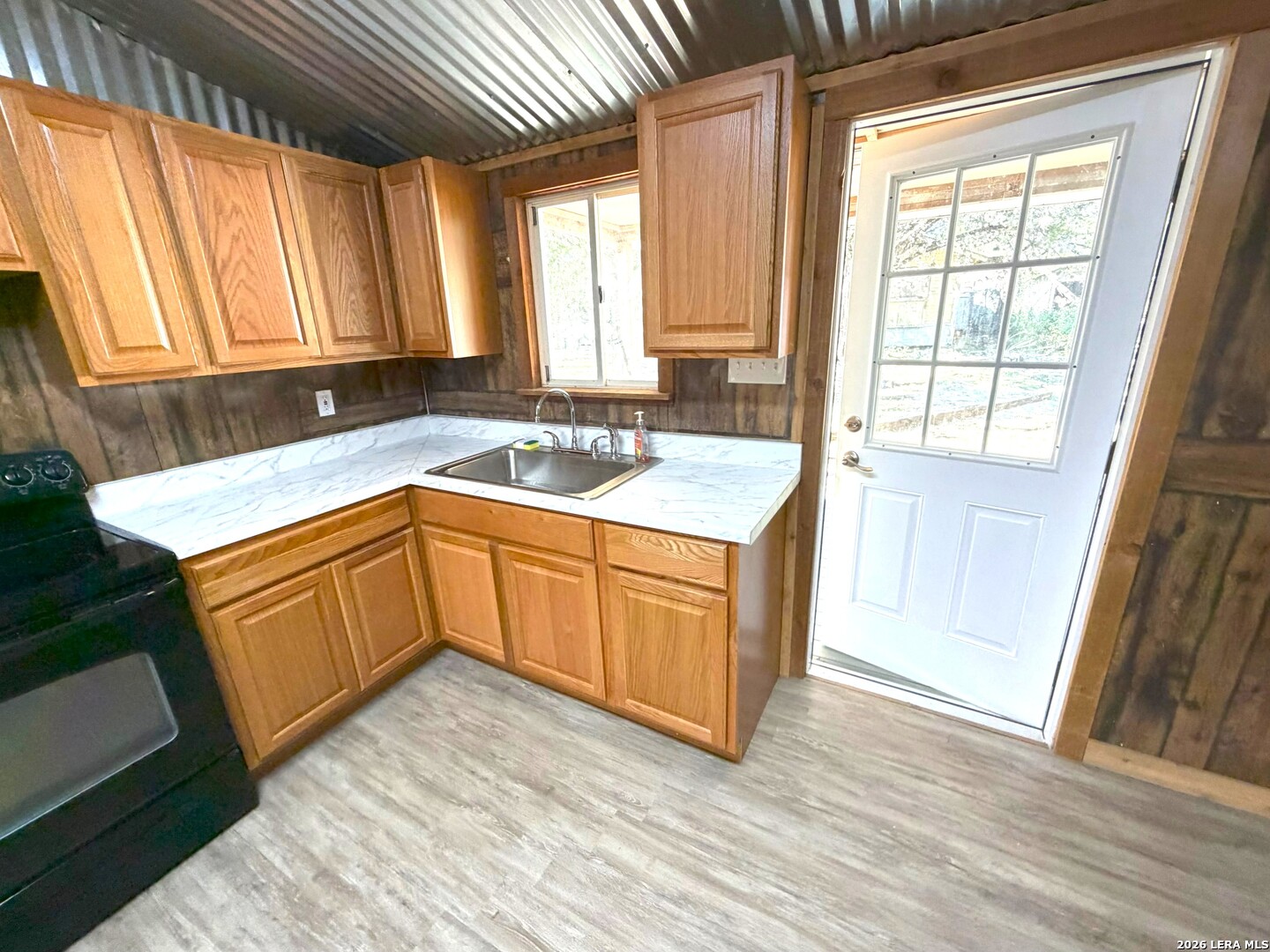 140 Romian Way "2 Cabins" Lakehills TX 78063