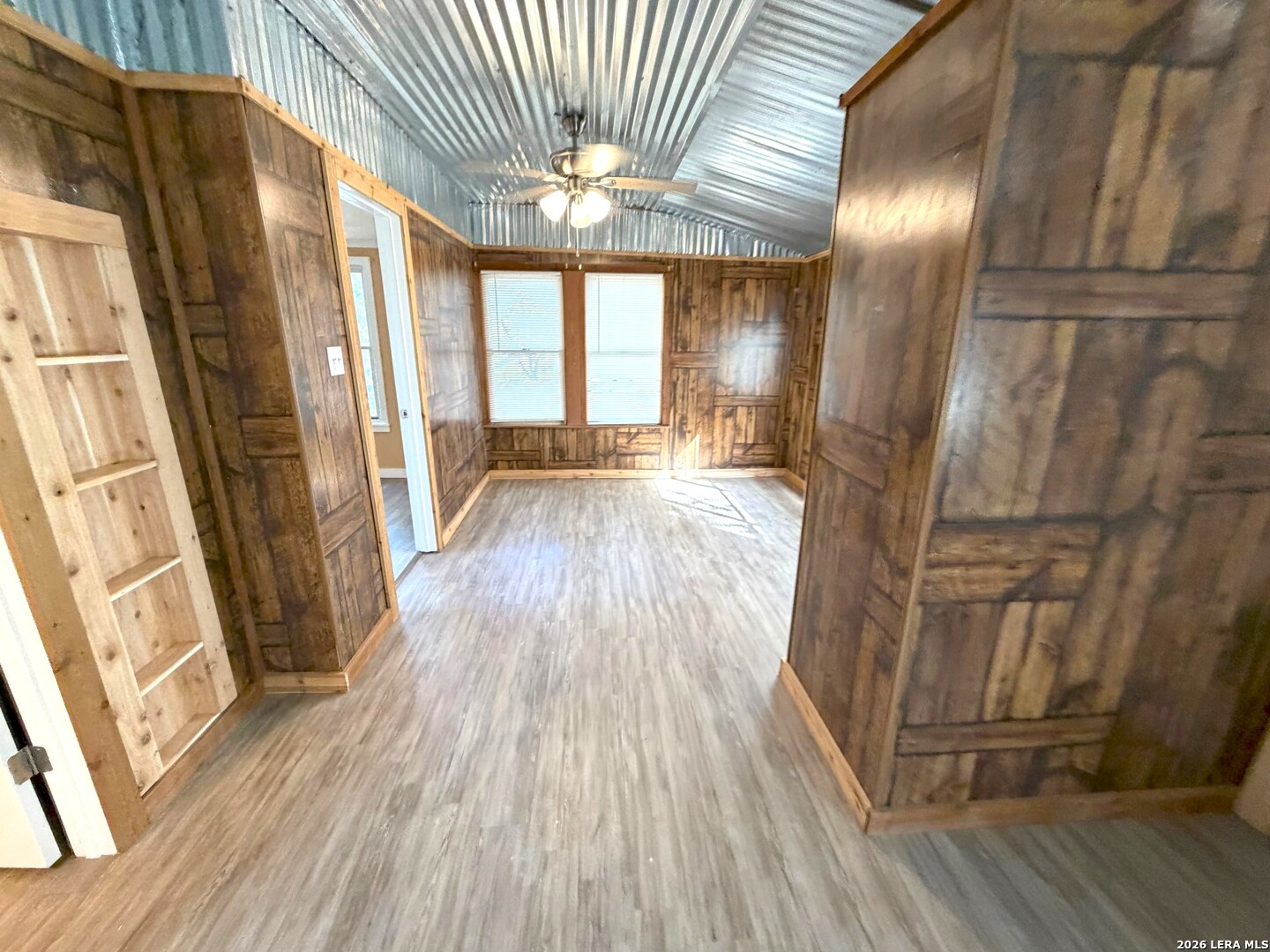 140 Romian Way "2 Cabins" Lakehills TX 78063