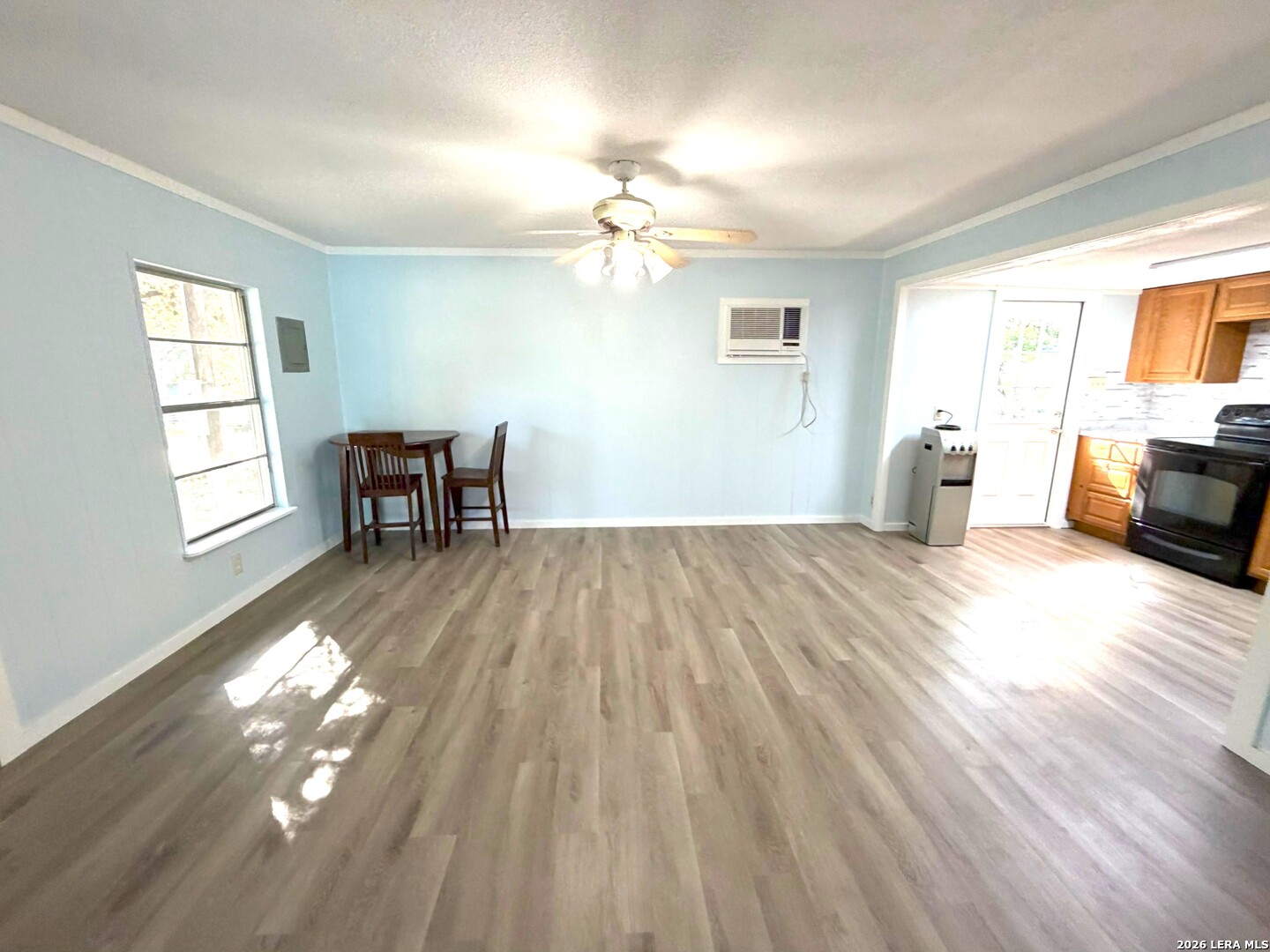 140 Romian Way "2 Cabins" Lakehills TX 78063
