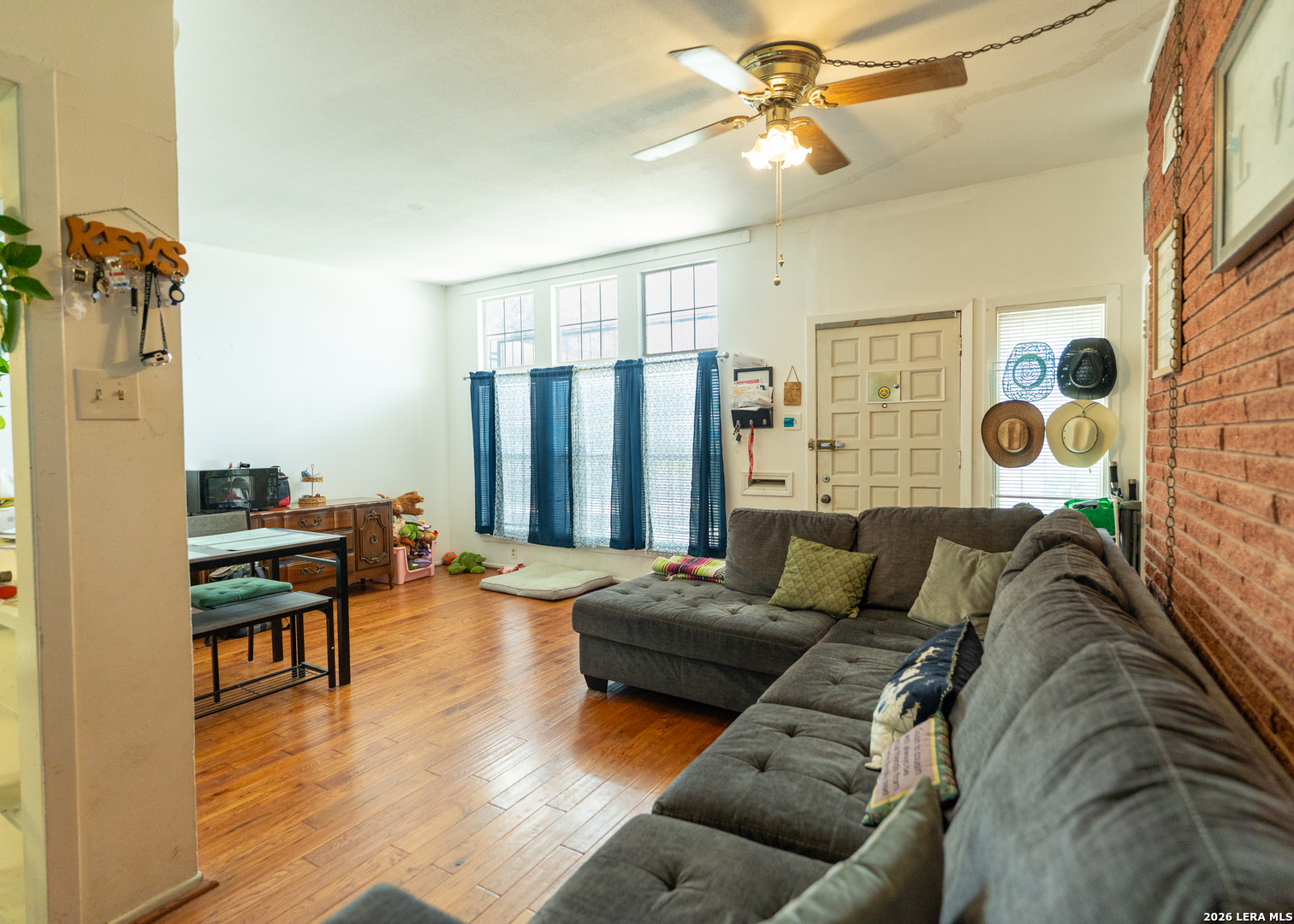 378 Millwood Lane San Antonio TX 78216