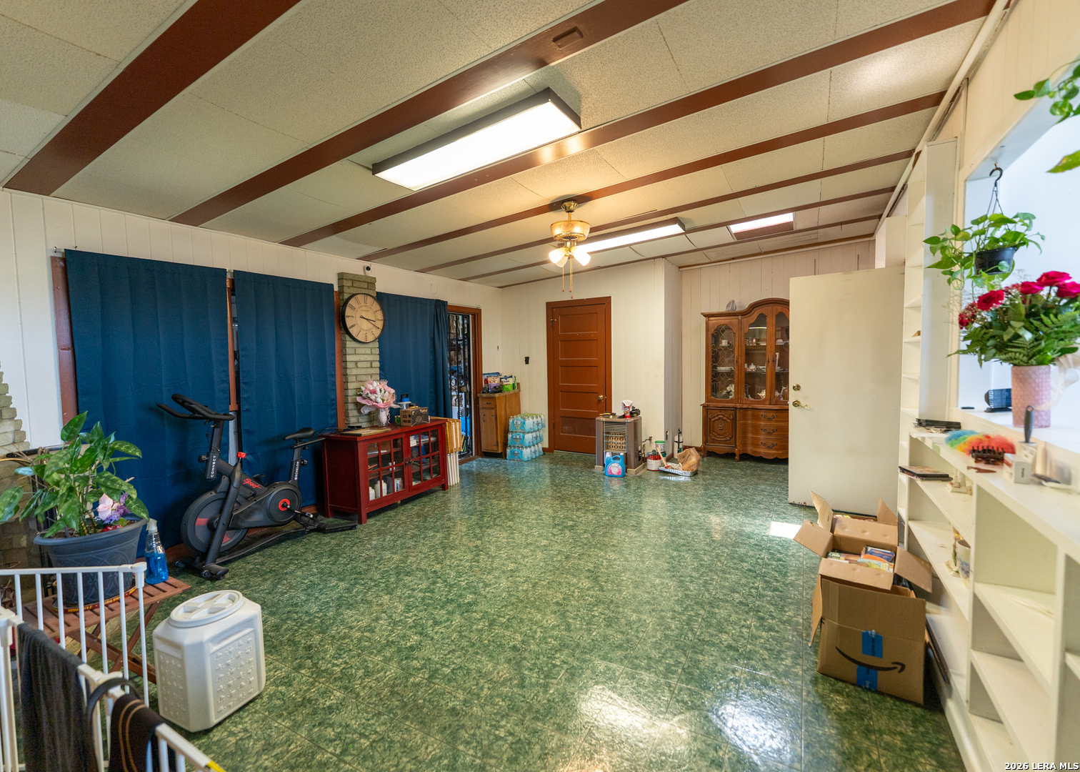 378 Millwood Lane San Antonio TX 78216