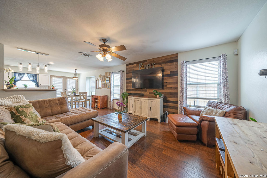 9115 Pumpkin Ridge Selma TX 78154