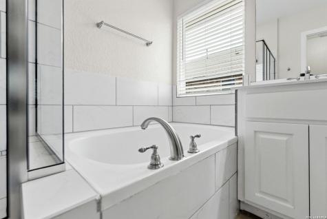 31846 Acacia Vista Bulverde TX 78163