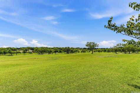 4426 Putting Green San Antonio TX 78217