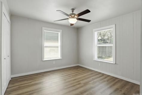 246 S West End New Braunfels TX 78130