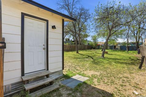 246 S West End New Braunfels TX 78130