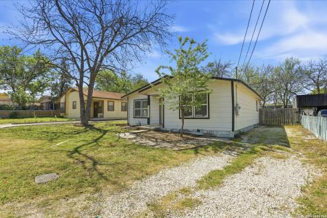 246 S West End New Braunfels TX 78130
