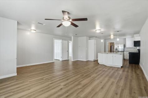 246 S West End New Braunfels TX 78130