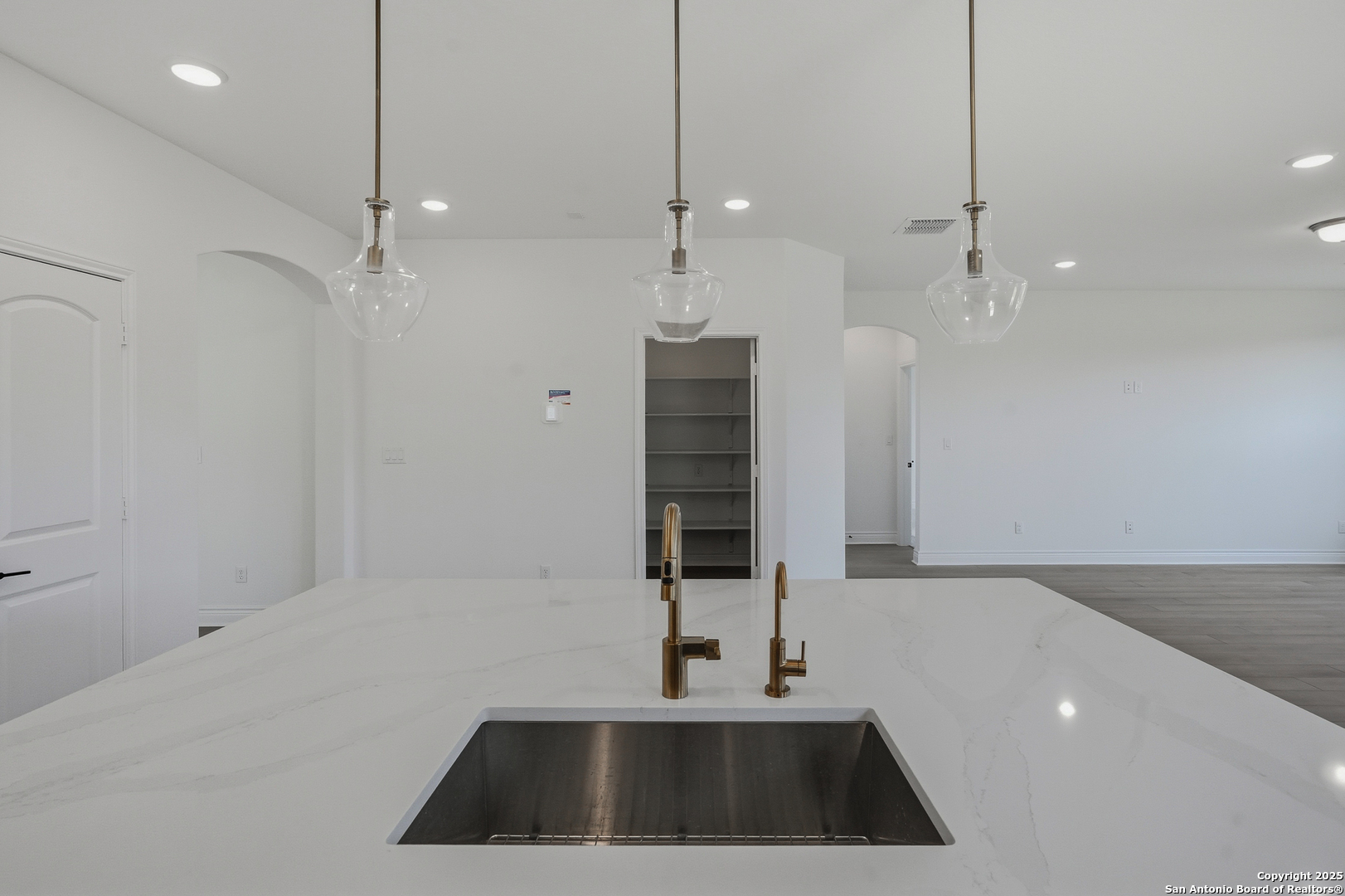 347 Alpine Lakes New Braunfels TX 78130