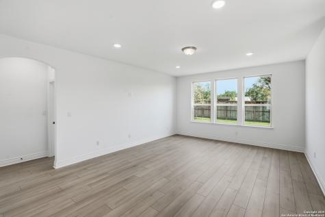 347 Alpine Lakes New Braunfels TX 78130