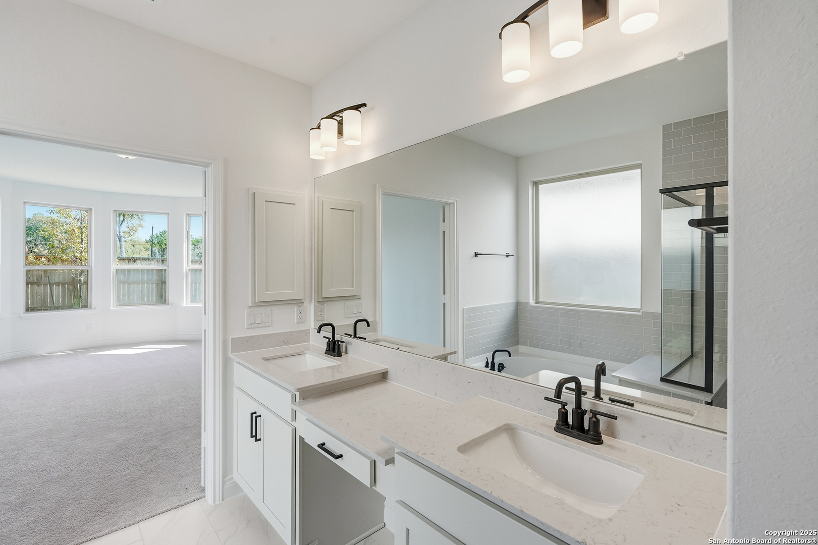347 Alpine Lakes New Braunfels TX 78130