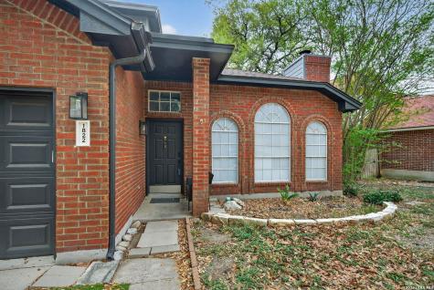 1822 Kingsbridge San Antonio TX 78253