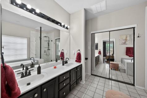 1822 Kingsbridge San Antonio TX 78253