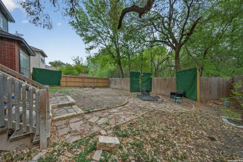 1822 Kingsbridge San Antonio TX 78253