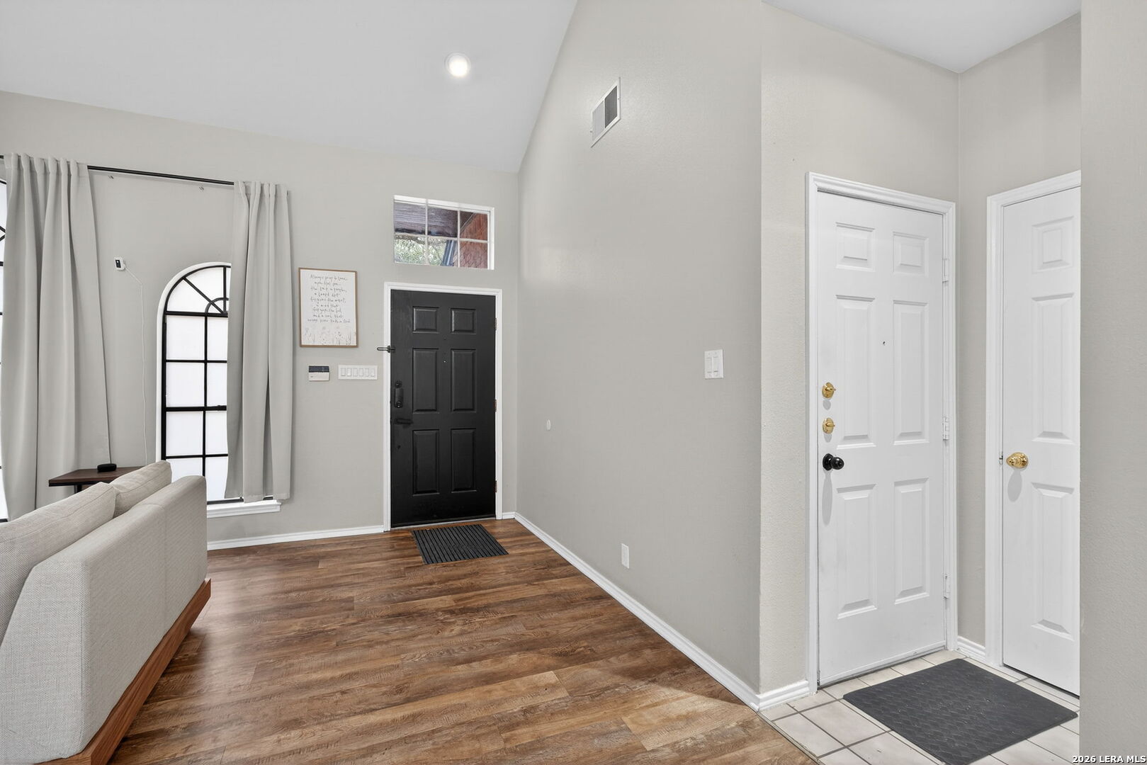 1822 Kingsbridge San Antonio TX 78253