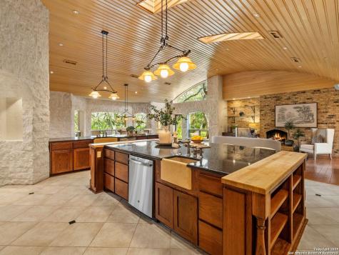 5 Ashin Way Hill Country Village TX 78232