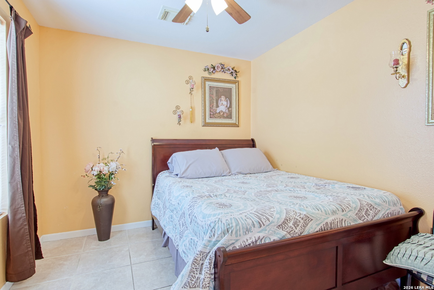 1523 Melissa Sue San Antonio TX 78228