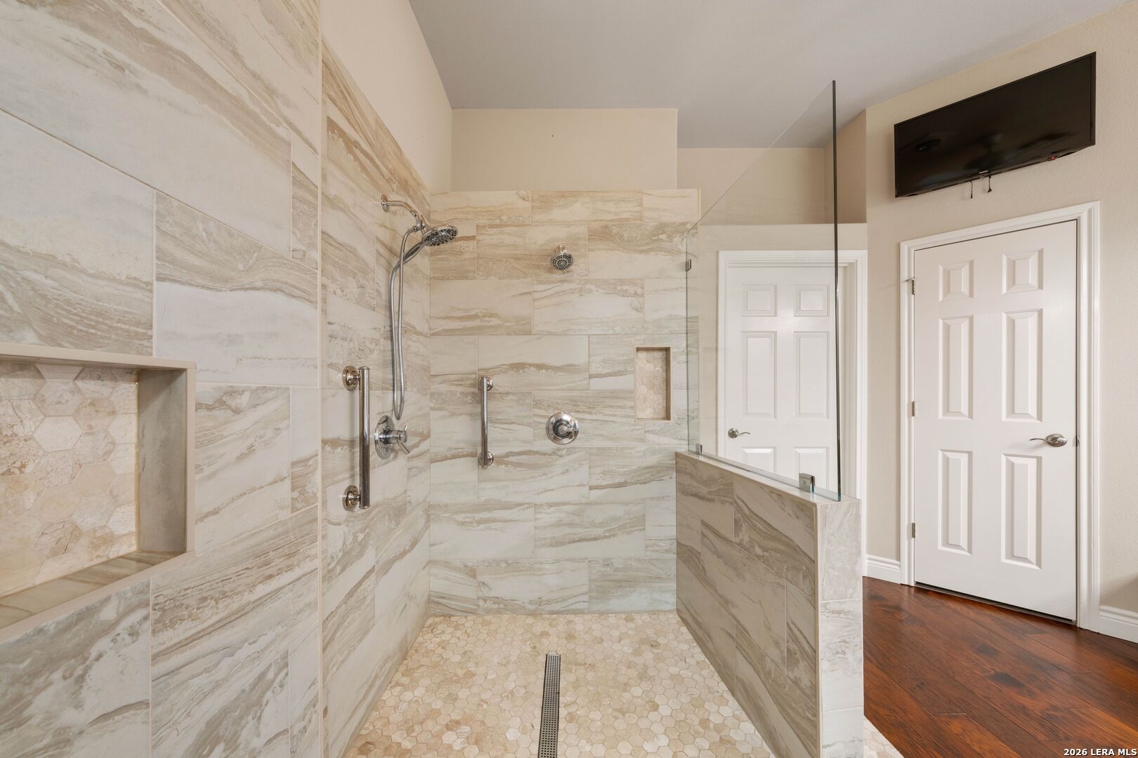 1711 Sandringham San Antonio TX 78258