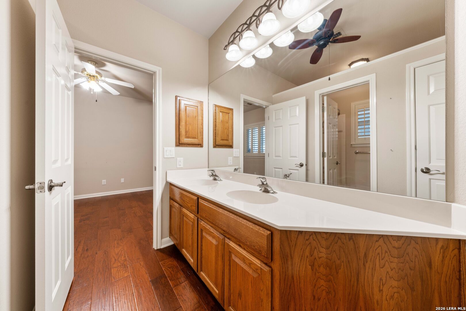 1711 Sandringham San Antonio TX 78258
