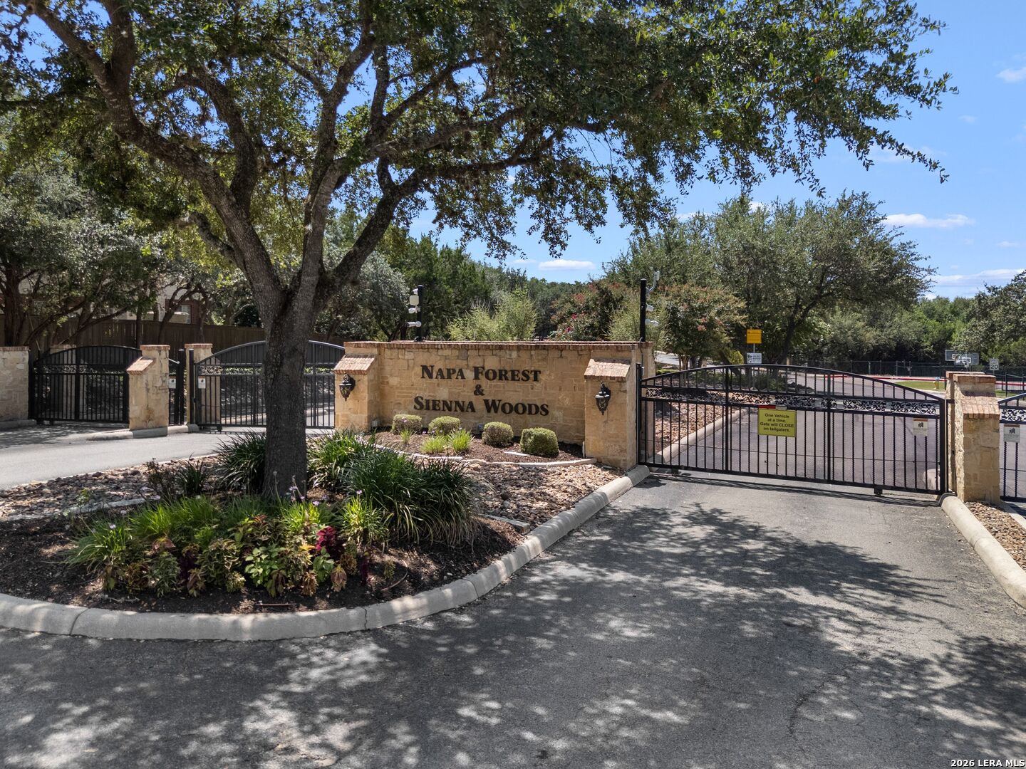 1711 Sandringham San Antonio TX 78258