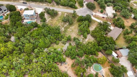 162 Falcon Canyon Lake TX 78133