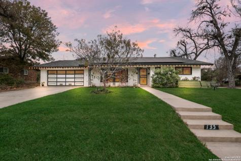 135 Meadowood Lane San Antonio TX 78216