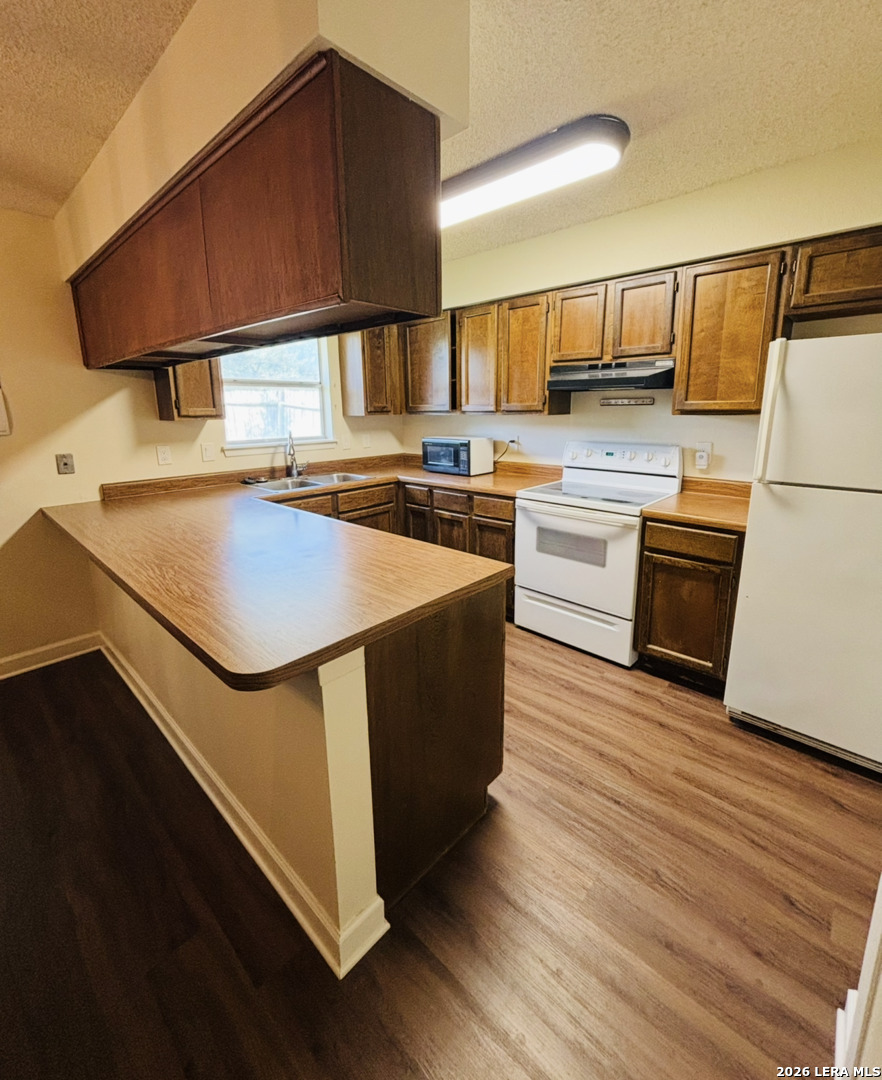 9334 Valley Ridge San Antonio TX 78250