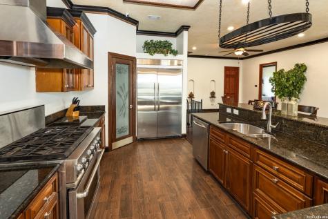 285 Timberhill Pipe Creek TX 78063