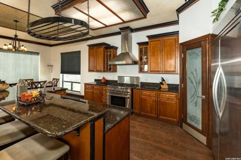 285 Timberhill Pipe Creek TX 78063