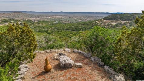 285 Timberhill Pipe Creek TX 78063