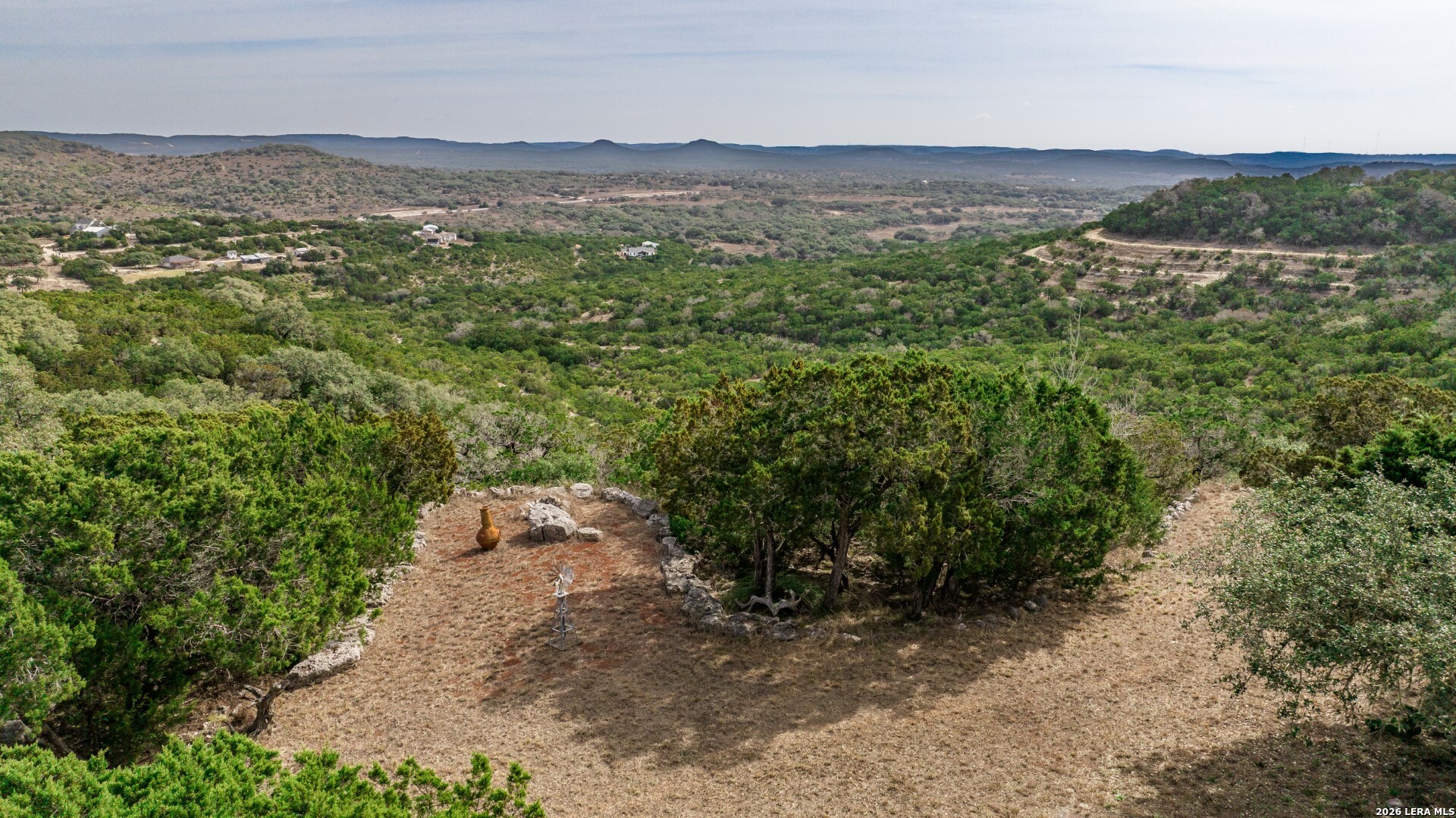 285 Timberhill Pipe Creek TX 78063