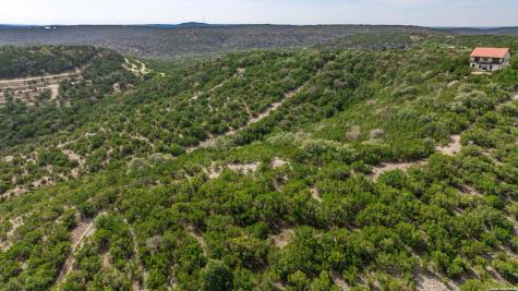 285 Timberhill Pipe Creek TX 78063