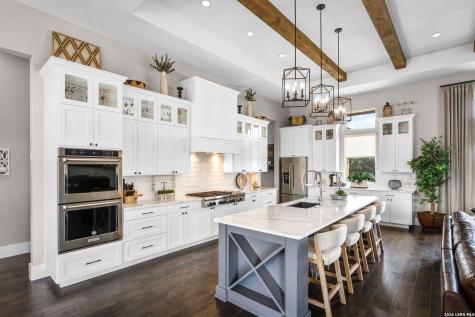 2214 Pinot Blanc New Braunfels TX 78132