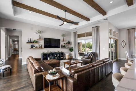 2214 Pinot Blanc New Braunfels TX 78132