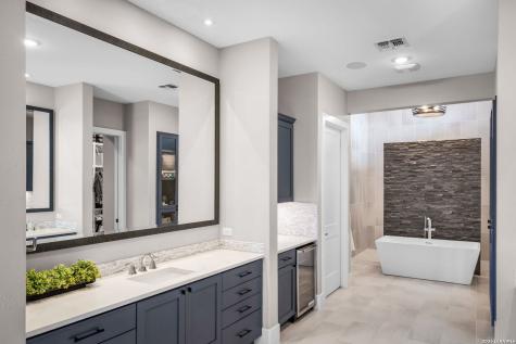 2214 Pinot Blanc New Braunfels TX 78132