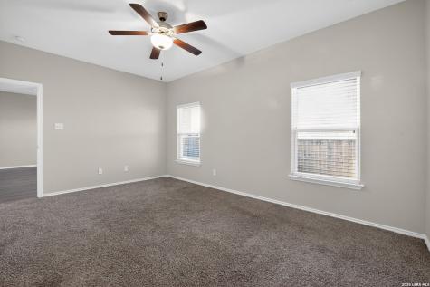 7107 Capricorn Way Converse TX 78109